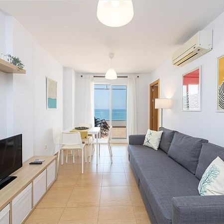 Wintowinrentals Amazing Front Sea View & Relax Торре-де-Бенаґальбон Екстер'єр фото