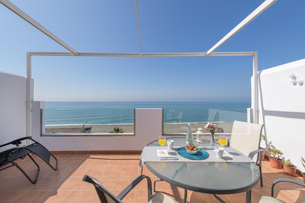Wintowinrentals Amazing Front Sea View & Relax Торре-де-Бенаґальбон Екстер'єр фото