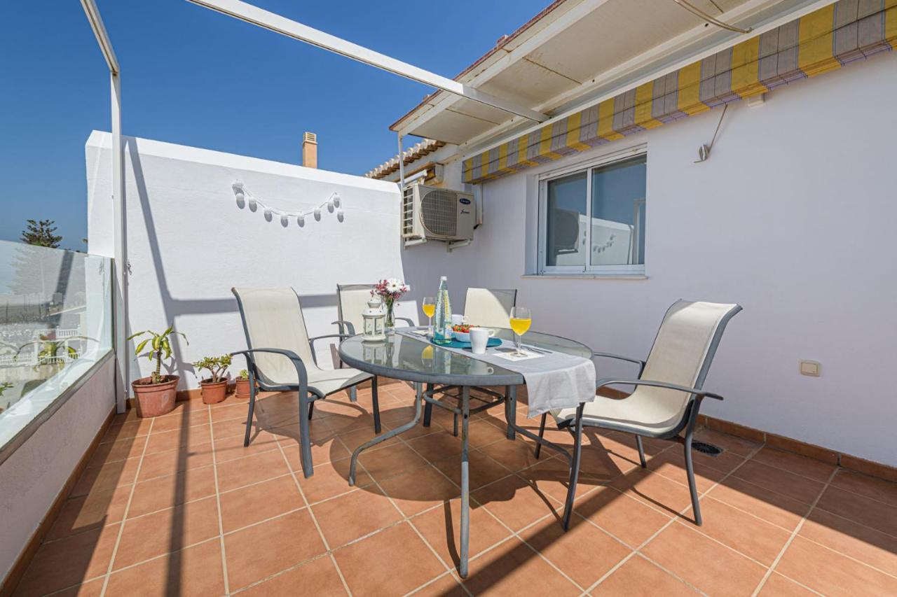 Wintowinrentals Amazing Front Sea View & Relax Торре-де-Бенаґальбон Екстер'єр фото