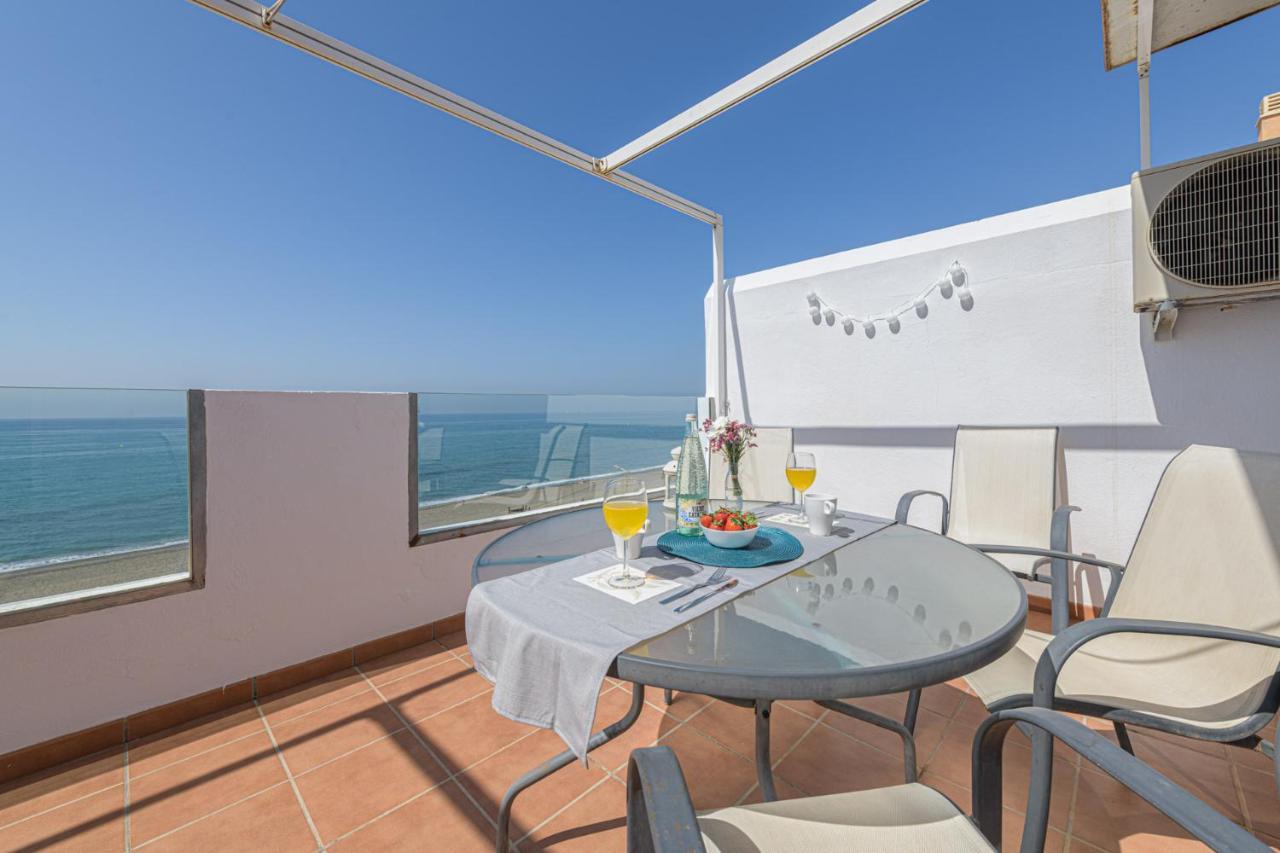 Wintowinrentals Amazing Front Sea View & Relax Торре-де-Бенаґальбон Екстер'єр фото