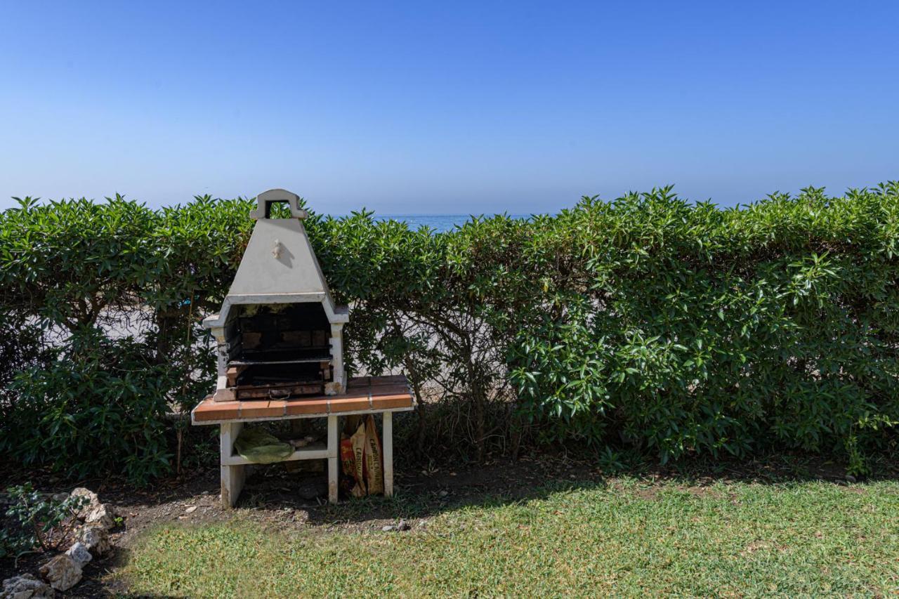 Wintowinrentals Amazing Front Sea View & Relax Торре-де-Бенаґальбон Екстер'єр фото