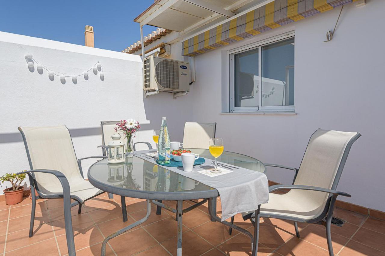 Wintowinrentals Amazing Front Sea View & Relax Торре-де-Бенаґальбон Екстер'єр фото