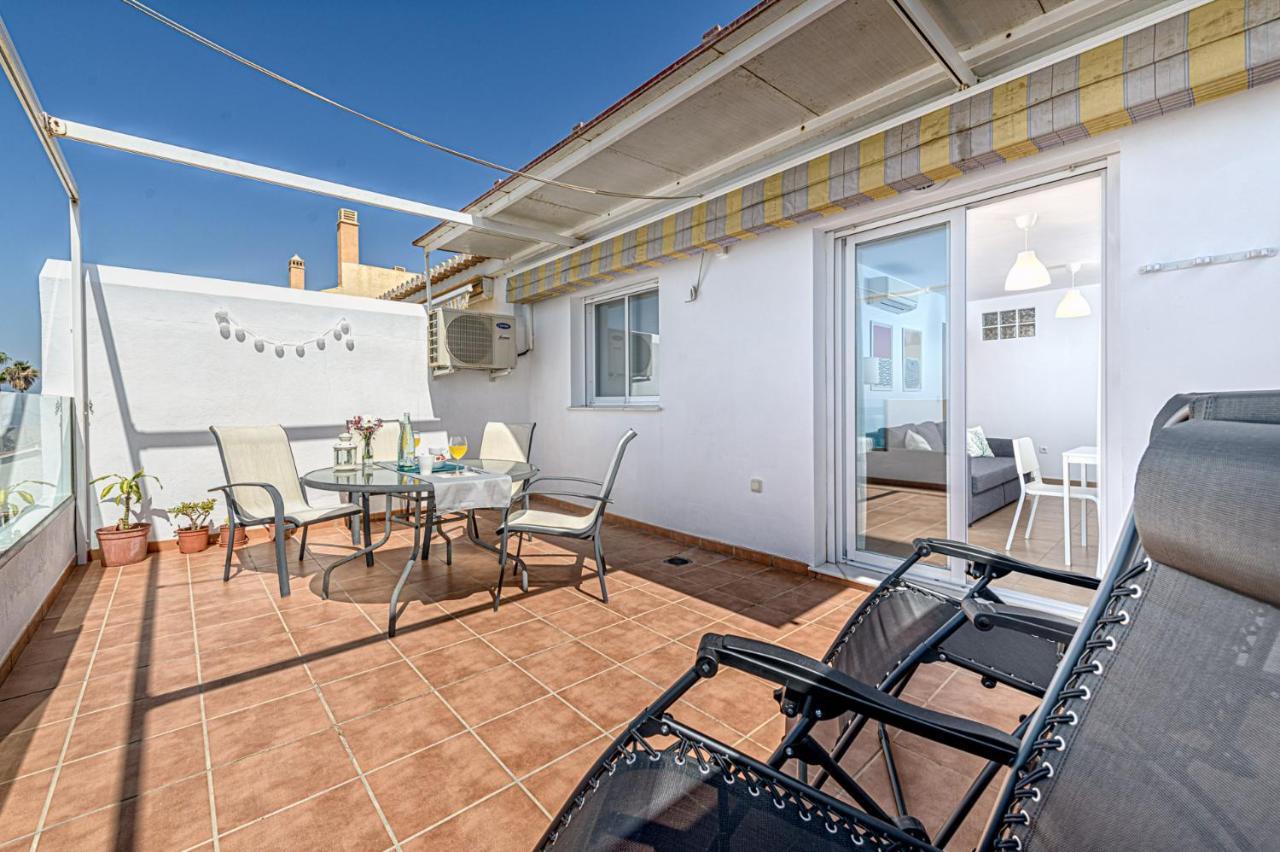 Wintowinrentals Amazing Front Sea View & Relax Торре-де-Бенаґальбон Екстер'єр фото